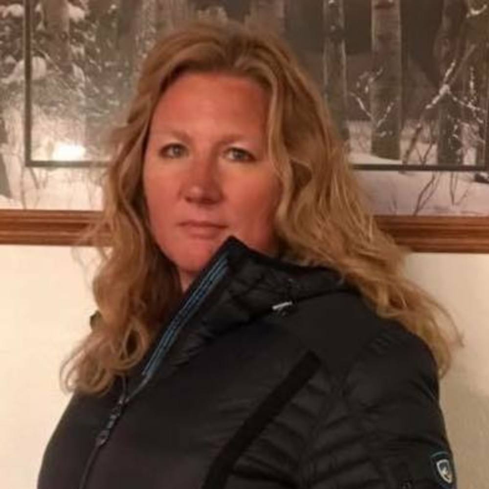 Meet your Posher, Melissa